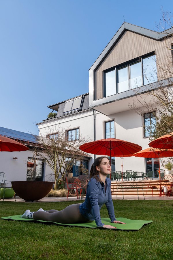 Yoga im Gutshof